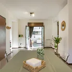 Casa Moderna Con Giardino *