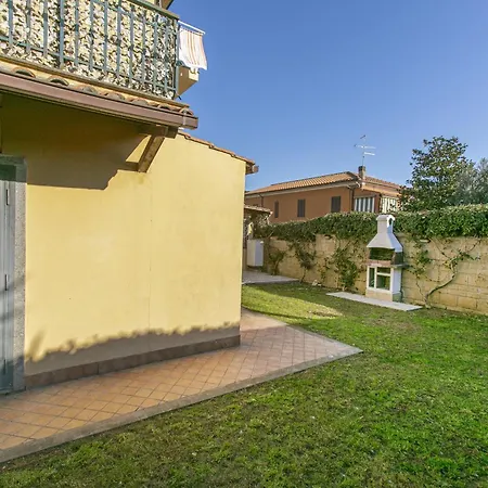 Casa Moderna Con Giardino Apartamento