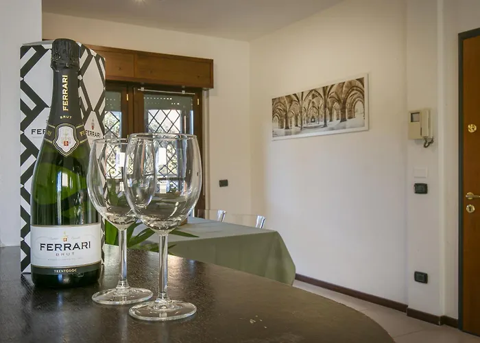 Casa Moderna Con Giardino Apartamento