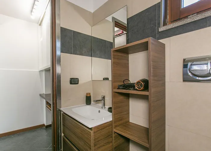 Casa Moderna Con Giardino Roma