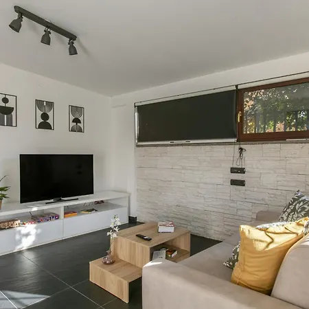 Casa Moderna Con Giardino * Róma