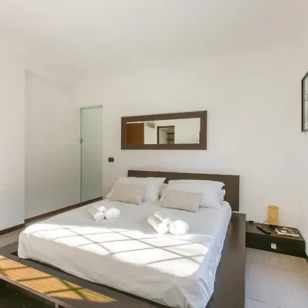 Apartamento Casa Moderna Con Giardino *